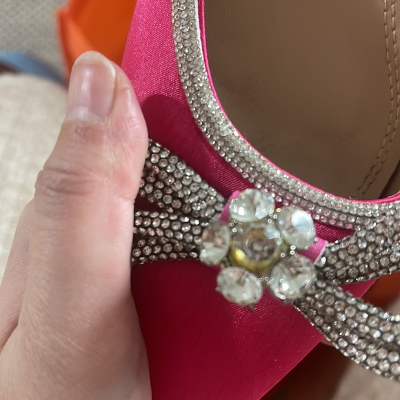 Heels - Picture 3 of 7